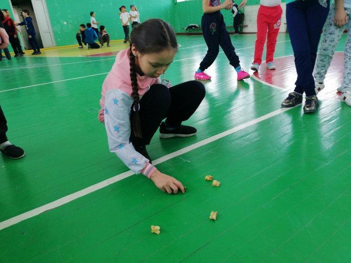 4-ші сыныптар арасында спорттық жарыс өтті.